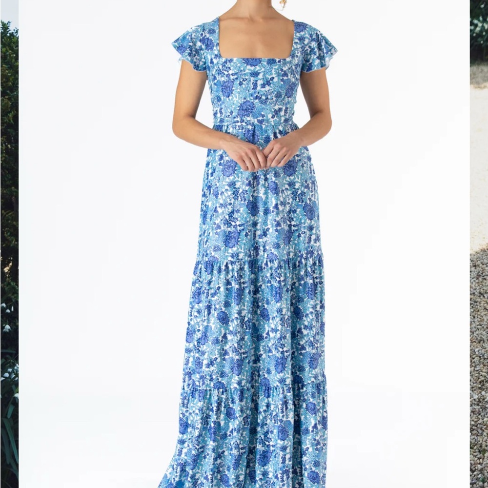 Smith and Quinn Porcelain Petals Isabella Dress Blue Maxi Dress